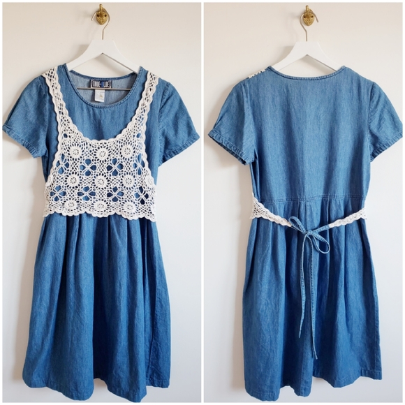 Vintage Dresses & Skirts - Vintage Cottage Chambray Crochet Lace Dress